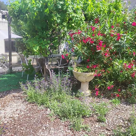 Appartement Ingrid Mary à Nîmes Extérieur photo