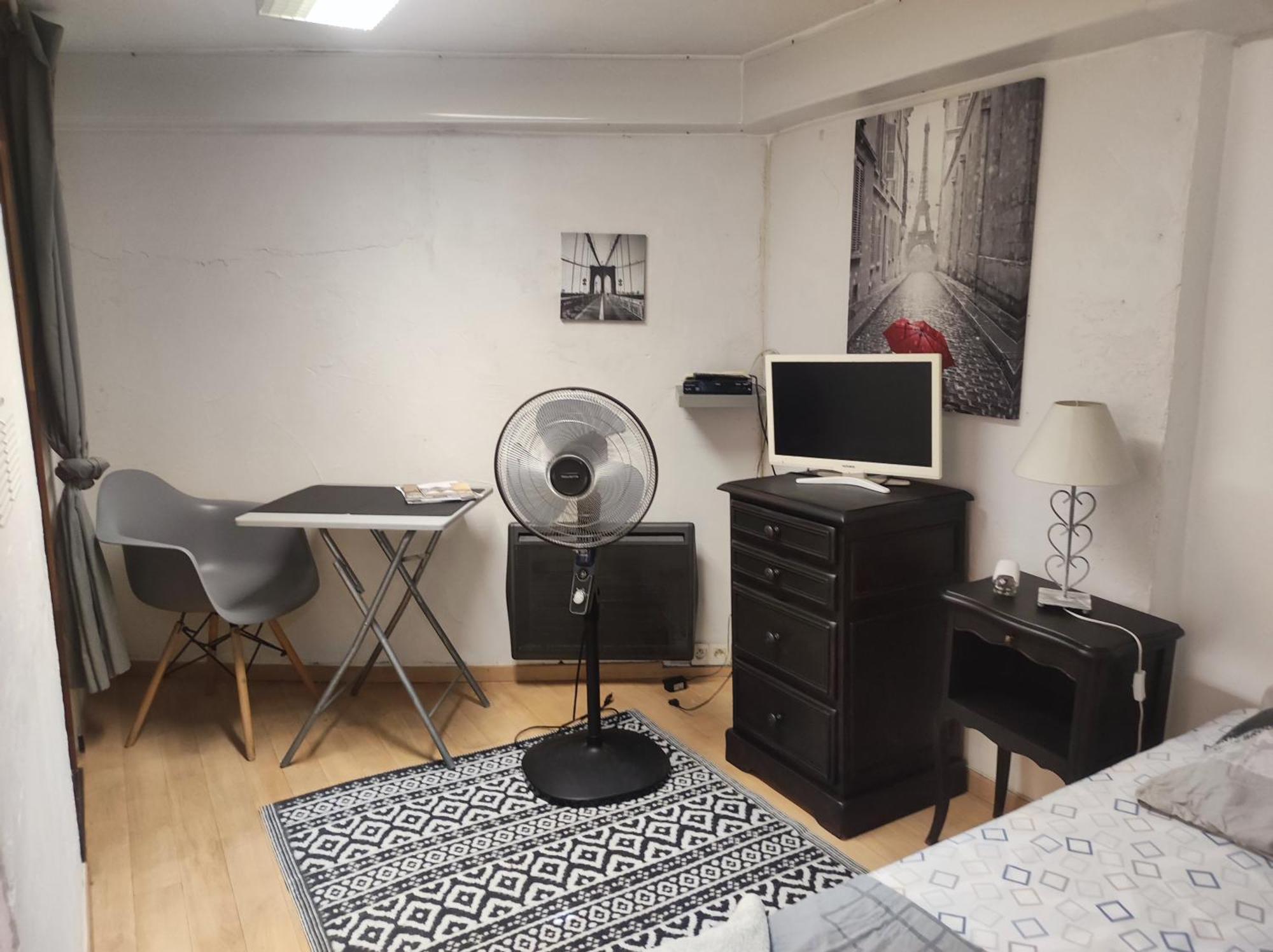 Ingrid Mary Appartement Nîmes