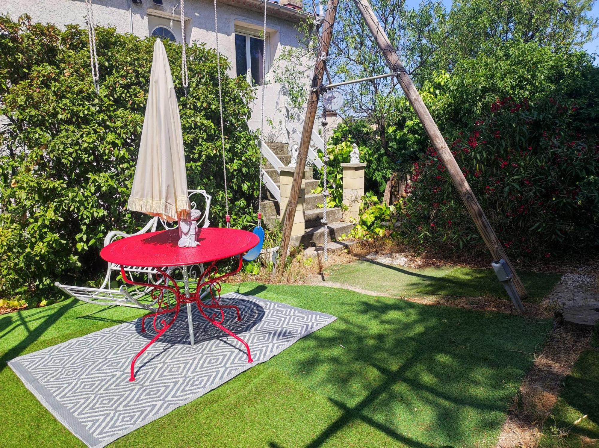 Ingrid Mary Appartement Nîmes